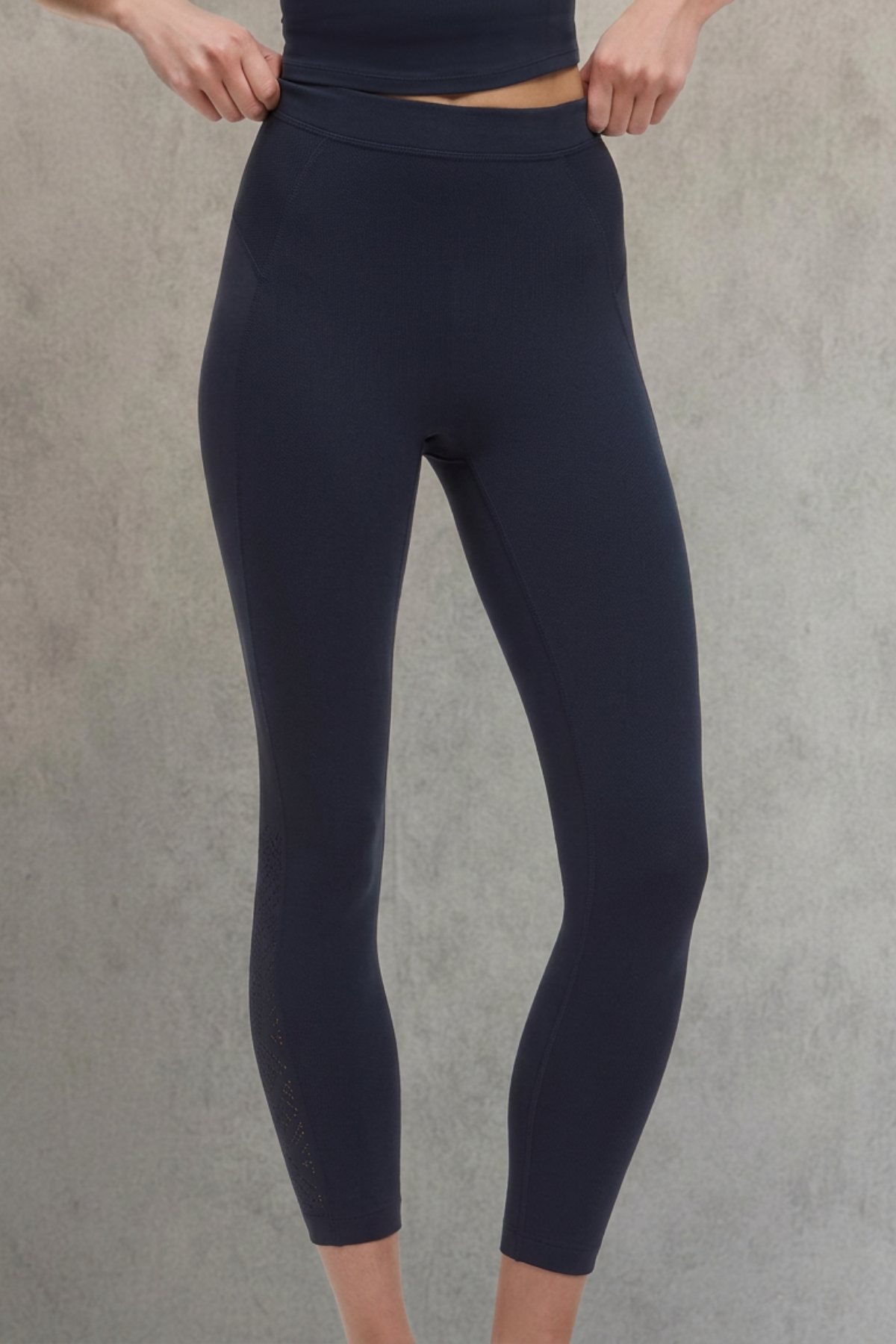 Lululemon Legging Lace – Azul Marino | Talla 6