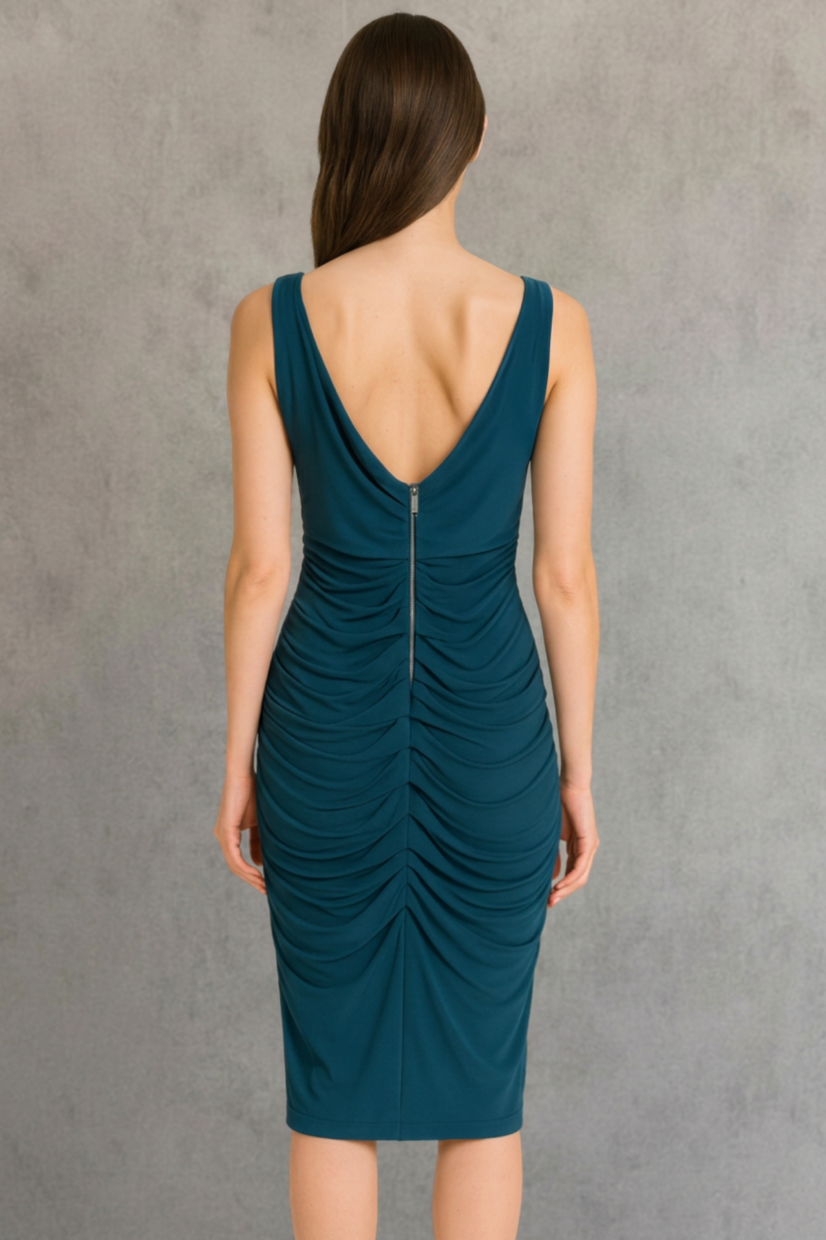 Vestido Tahari drapeado – color esmeralda | Talla 6