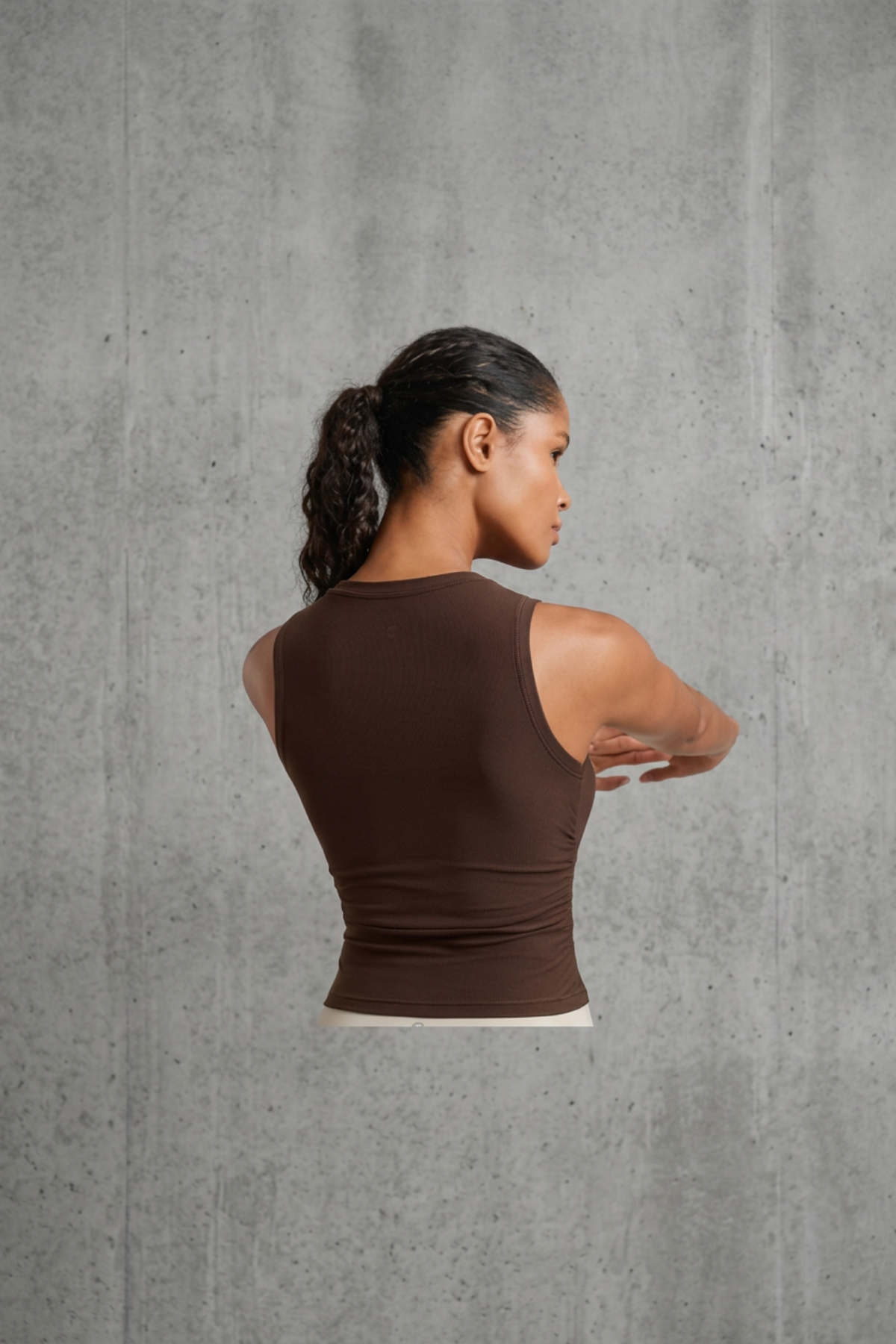 Crzyoga High Neck Ruched Tank - Coffee Brown | Talla M