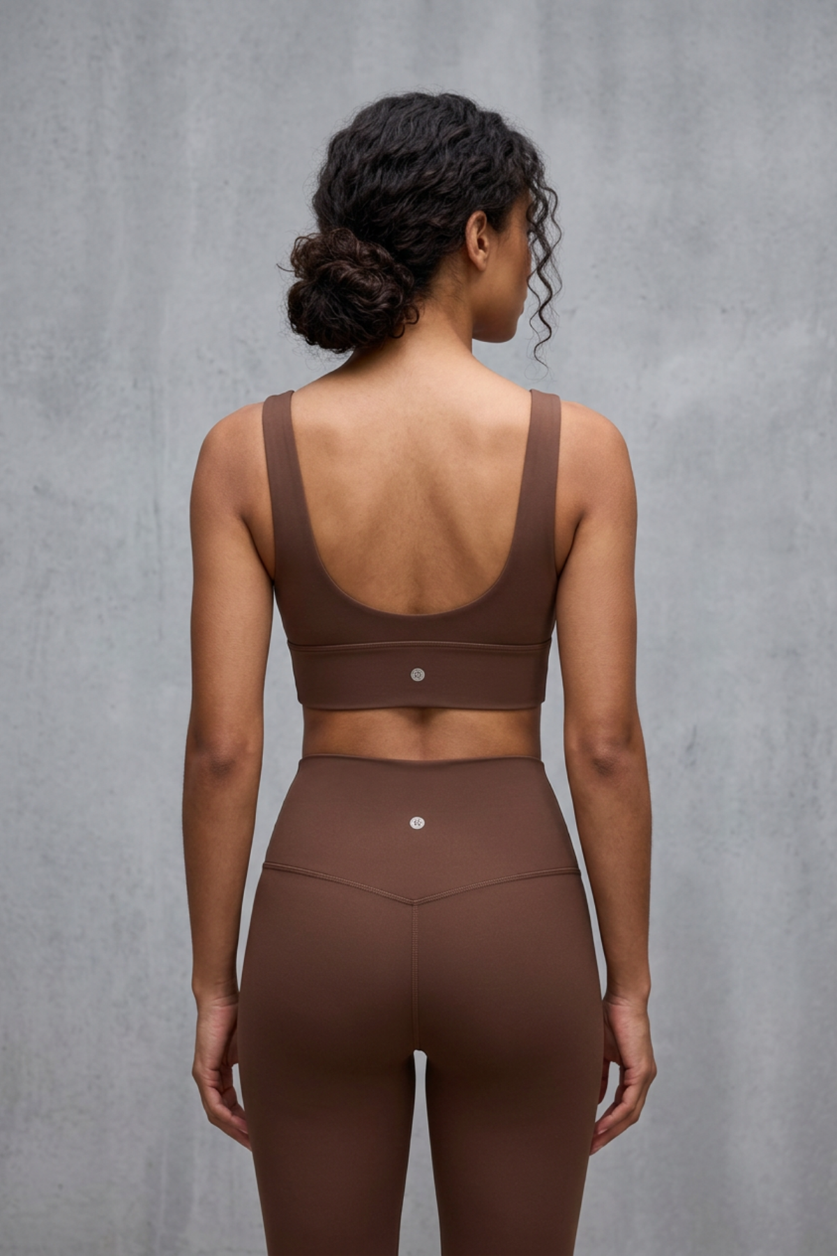 Crzyoga Deep V Neck Sports Bra - Coffee Brown | Talla M