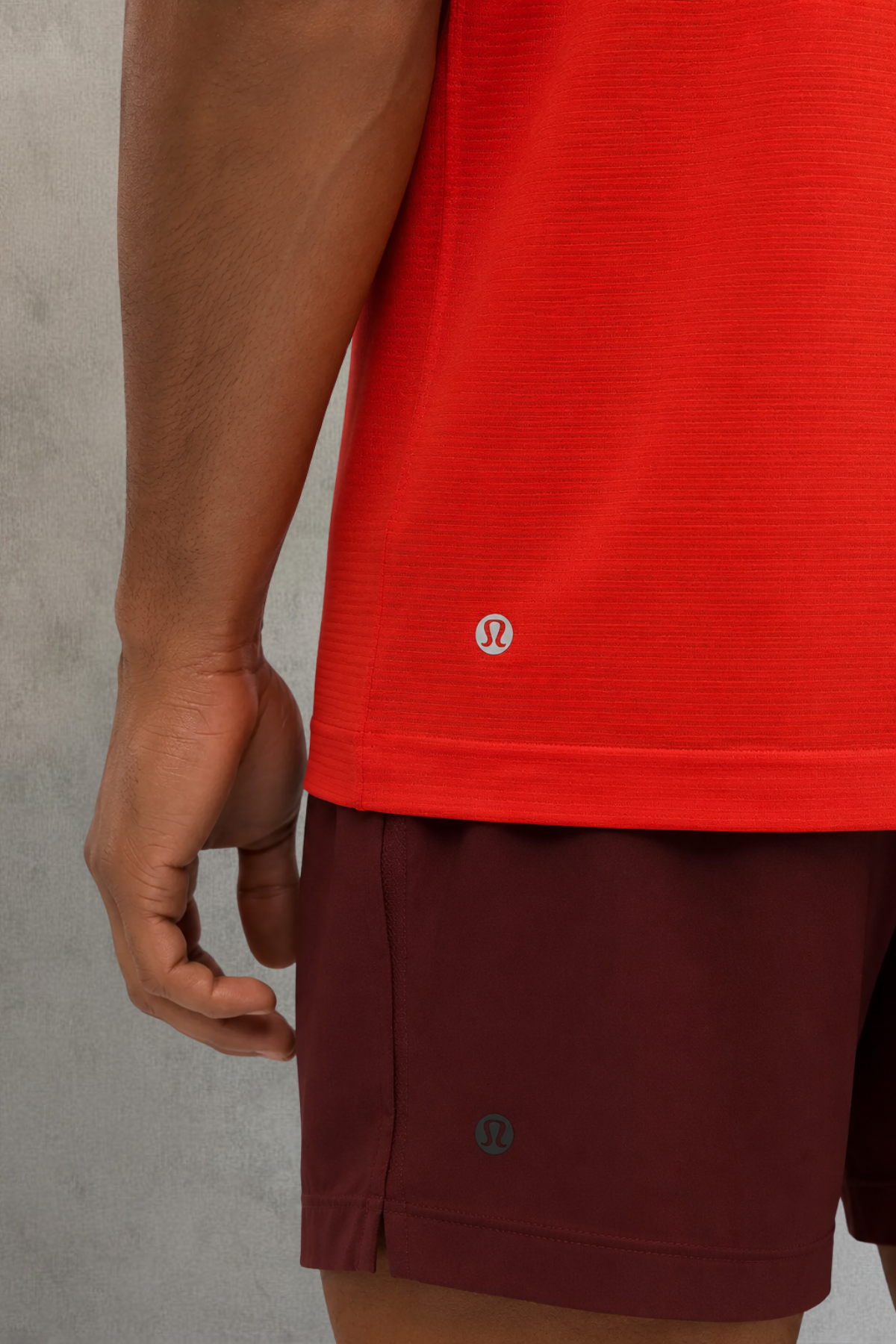 Lululemon Camiseta Metal Vent Tech - Cherry | Talla M