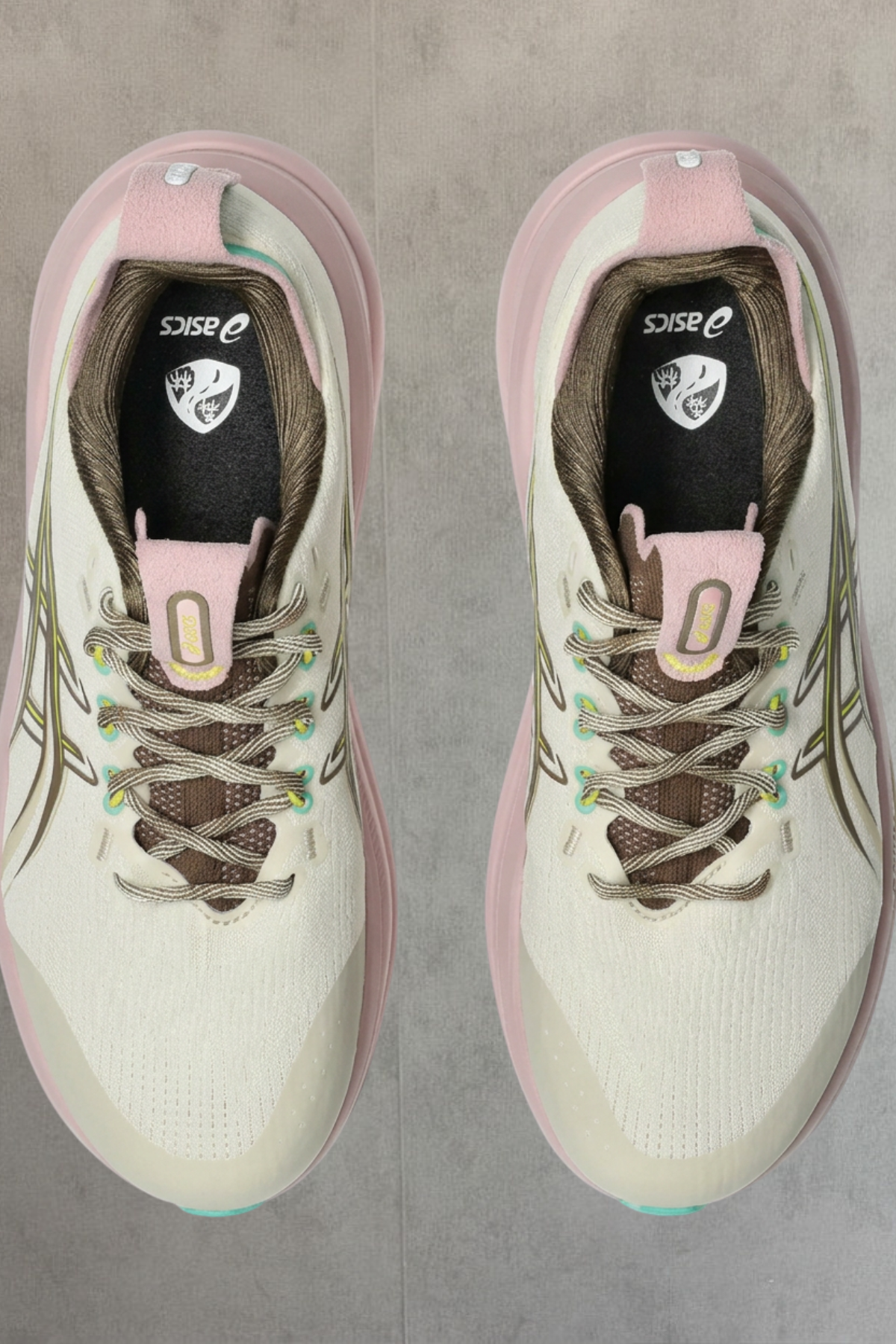 Zapatos de correr Asics GEL-NIMBUS® 28 - Light Dust | Talla 7.5