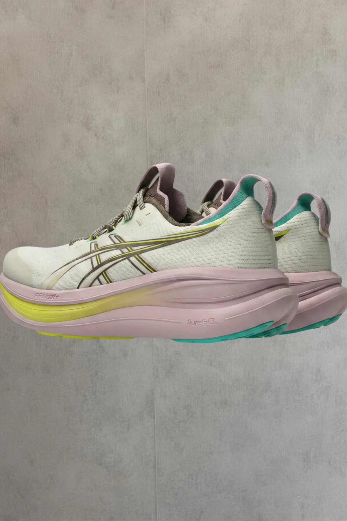 Zapatos Asics GEL-NIMBUS 28 - Light Dust | Talla 7,5